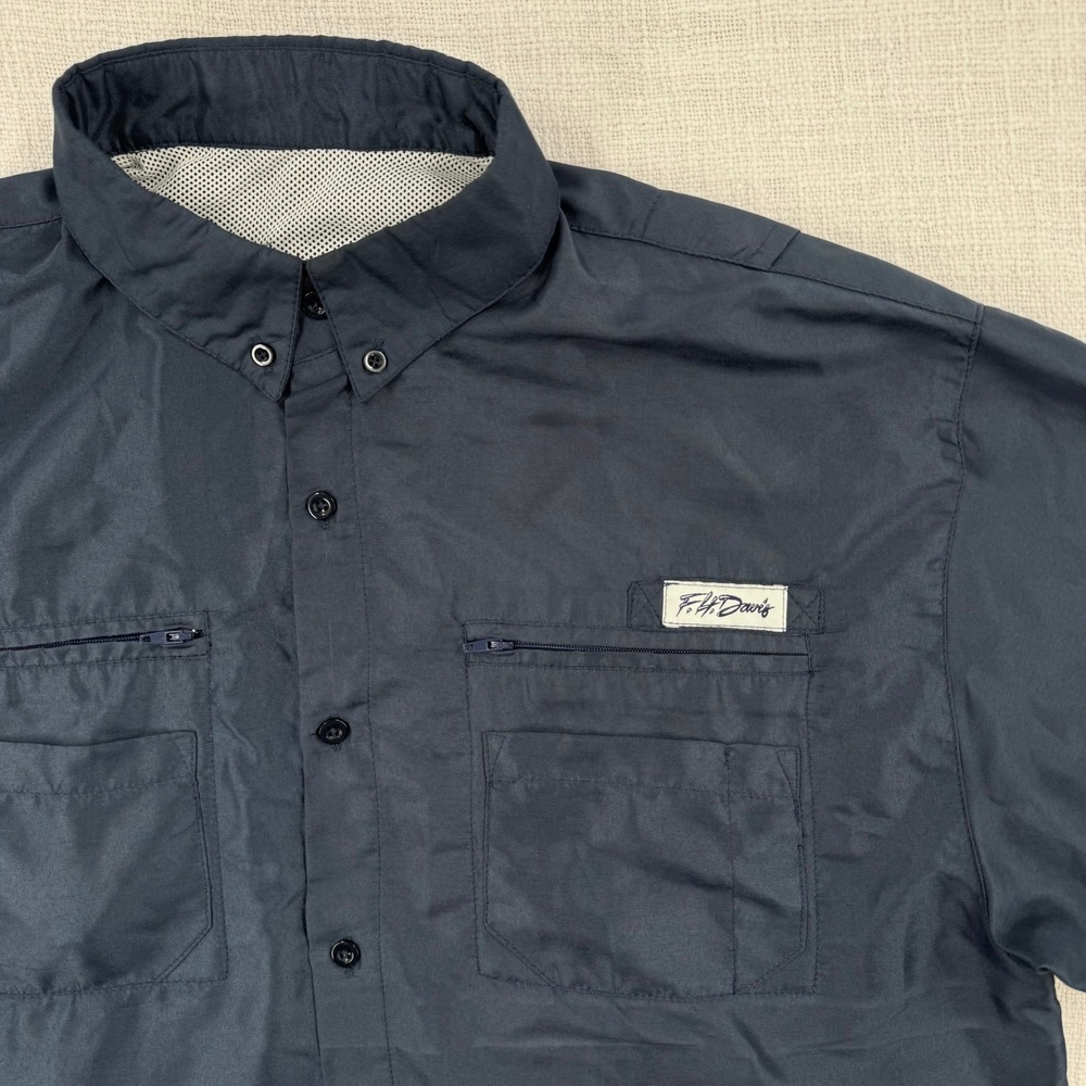 F.H. Davis Mens Medium DuoTec Performance Fishing Shirt Short Sleeve Button Up
